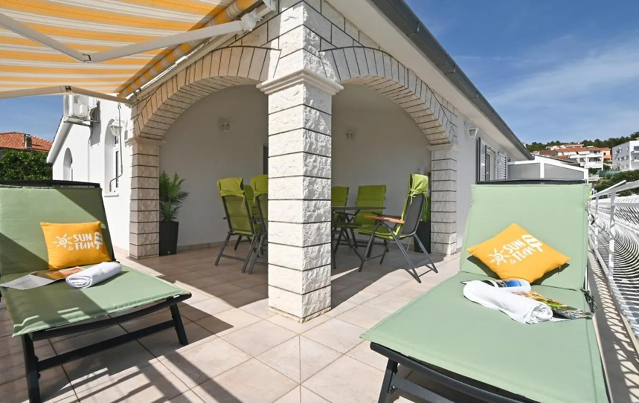 Apartments Ljube Trogir