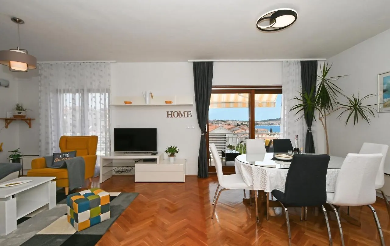 Apartments Ljube Trogir