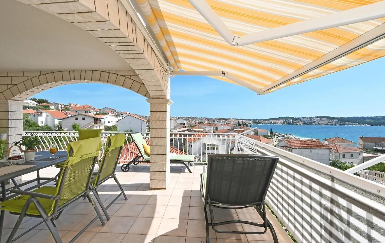 Apartments Ljube Trogir Croatia