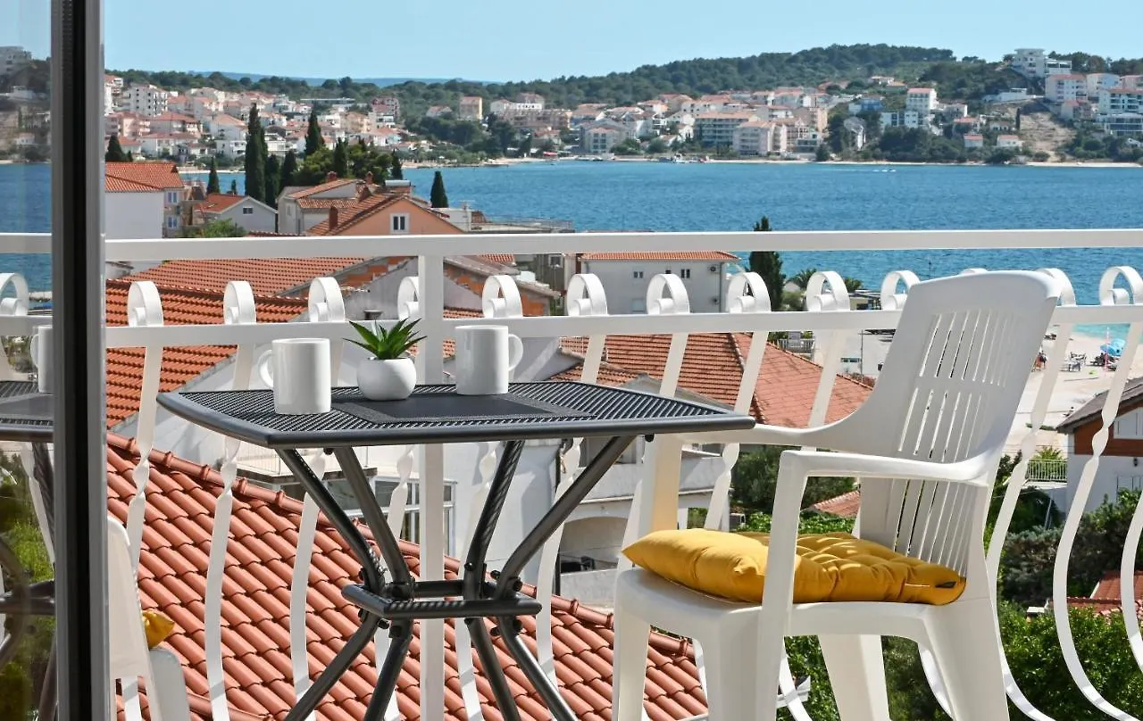 Apartments Ljube Trogir 0*,  Croatia